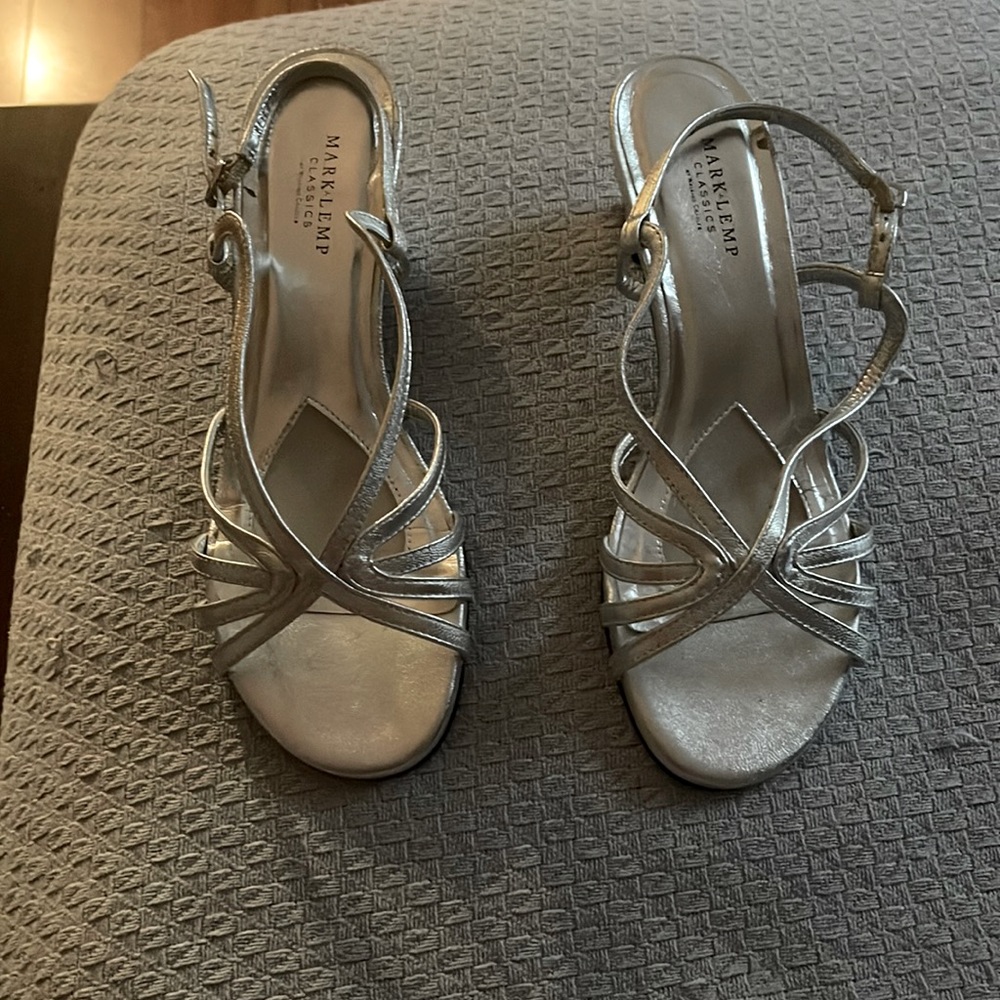 Beautiful Mark Lemp sandals!